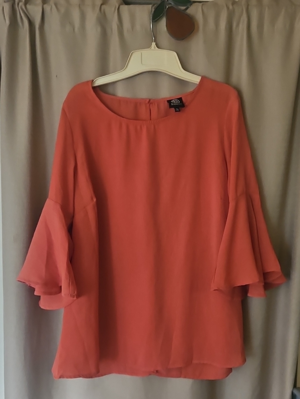 EUC Bobeau Peasant Top